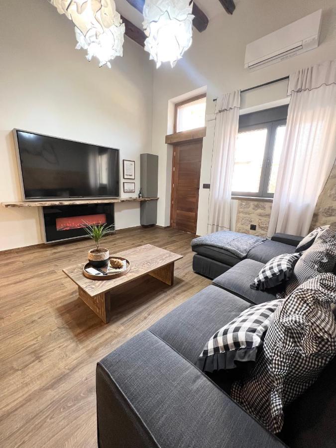 Banova Apartamento Turistico Alhama de Aragón Exteriör bild